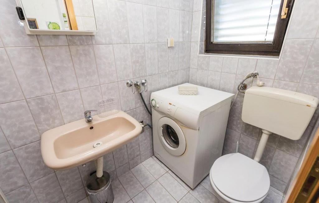 Apartman Nina 1 Zengg Kültér fotó
